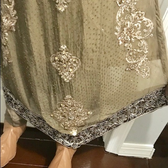 Light & dark brown georgette with silver heavy wor - Picture 2 of 4